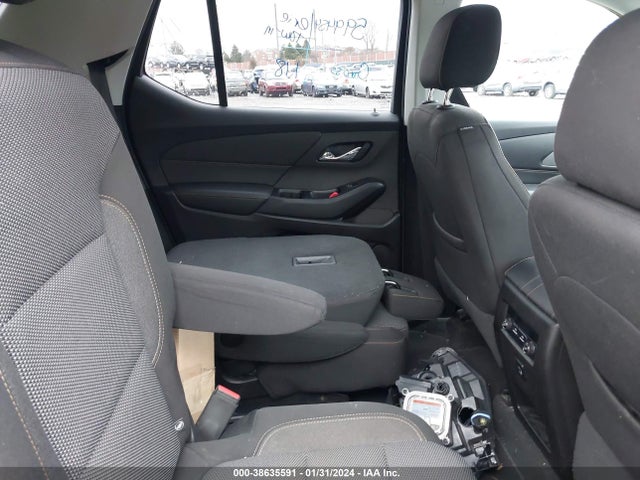 Chevrolet Traverse 1lt 2018 1GNERGKW7JJ130852 Image 8