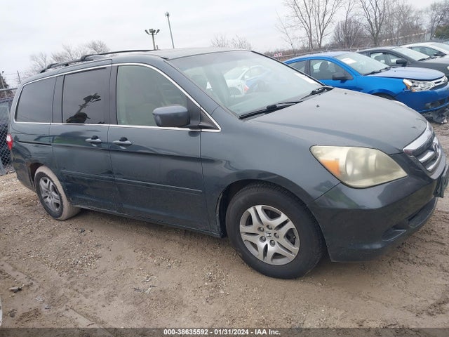 2005 HONDA ODYSSEY EX-L VIN: 5FNRL38745B102699