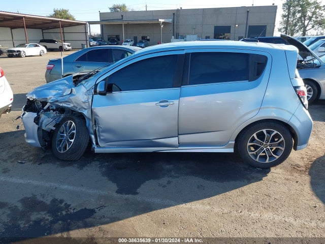 Chevrolet Sonic Lt Auto 2017 1G1JD6SH6H4149170 Image 14