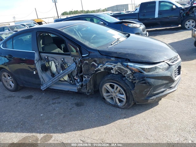 Chevrolet Cruze Lt Auto 2018 1G1BE5SM8J7172740 Image 6