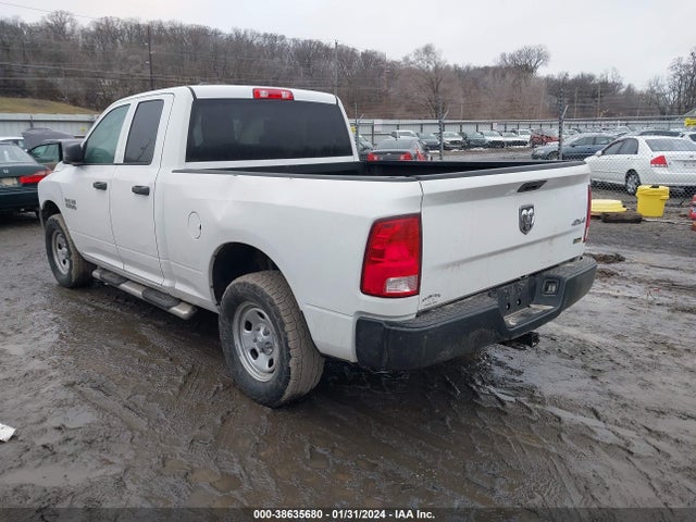 1C6RR7FG0HS770815 RAM 1500 Tradesman Quad Cab 4x4 6'4 Box