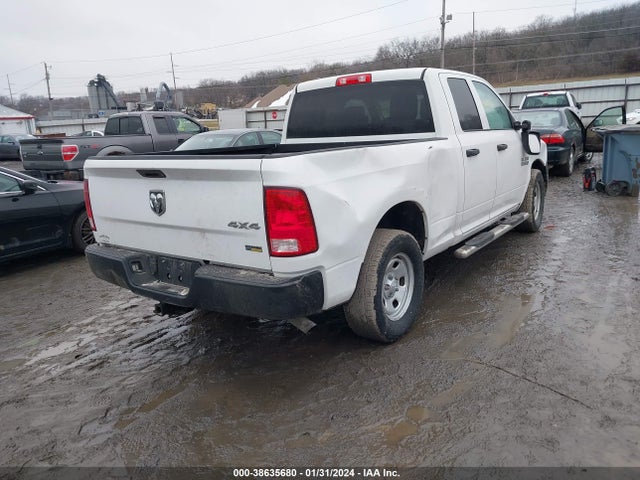 1C6RR7FG0HS770815 RAM 1500 Tradesman Quad Cab 4x4 6'4 Box