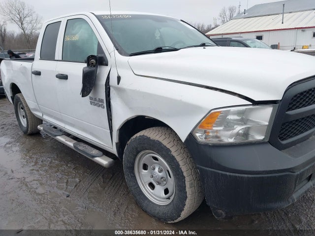 1C6RR7FG0HS770815 RAM 1500 Tradesman Quad Cab 4x4 6'4 Box