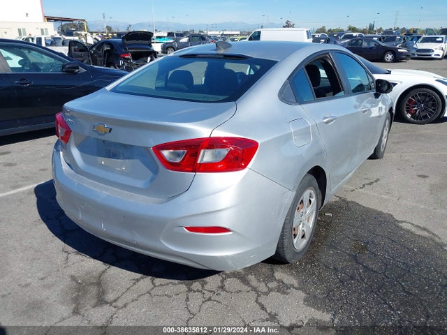 Chevrolet Cruze Ls Auto 2017 1G1BC5SMXH7120543 Image 4