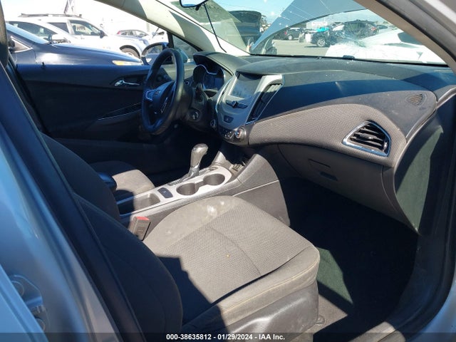 Chevrolet Cruze Ls Auto 2017 1G1BC5SMXH7120543 Image 5