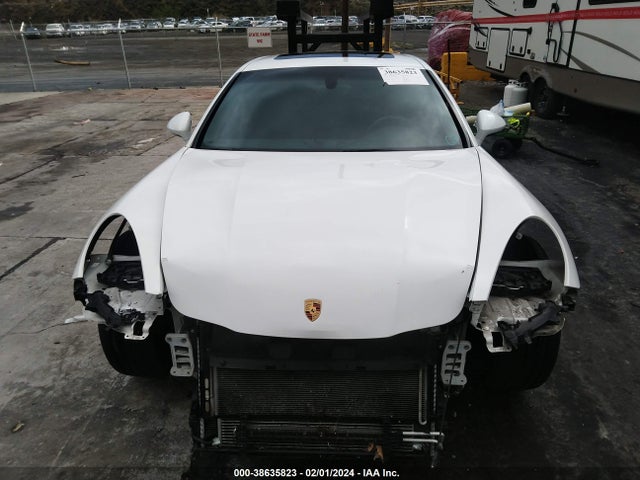 WP0AA2A75EL012210 Porsche Panamera 2/4