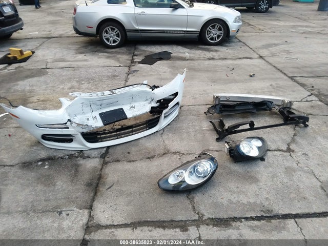 WP0AA2A75EL012210 Porsche Panamera 2/4