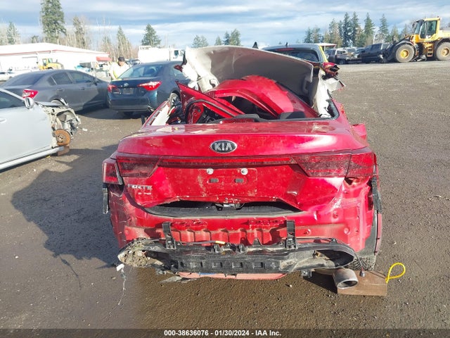 2019 KIA FORTE LXS VIN: 3KPF24AD6KE007901