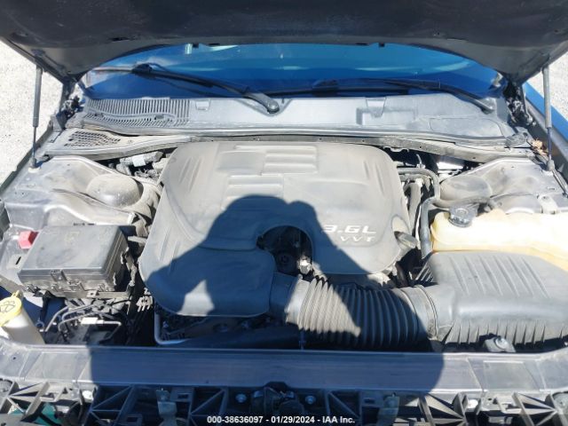 2C3CDZAG4JH110973 Dodge Challenger Sxt Plus