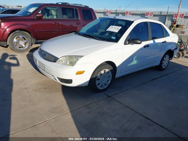 2005 FORD FOCUS ZX4 VIN: 1FAFP34NX5W183687