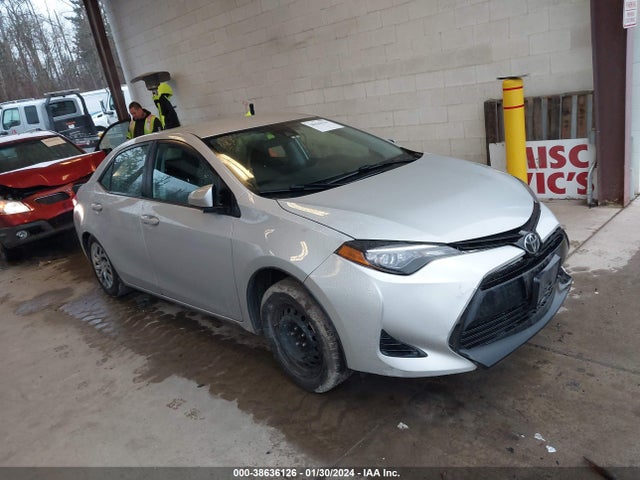 2017 2T1BURHE2HC860128 main image