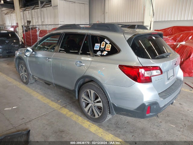 Subaru Outback 2.5i Limited 2018 4S4BSANC4J3287852 Image 3