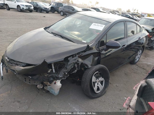 Chevrolet Cruze Ls Auto 2018 1G1BC5SM1J7236722 Image 2