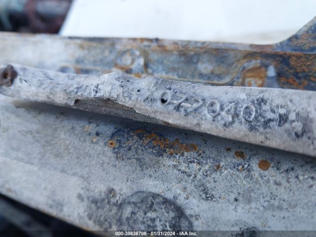 5TFUM5F1XHX072040 Toyota Tundra Sr5 4.6l V8