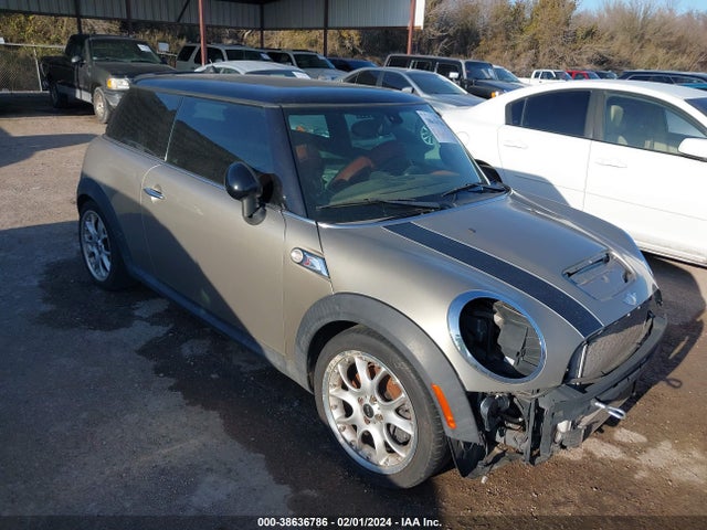 2009 MINI COOPER S WMWMF73579TW83095 Photo 0