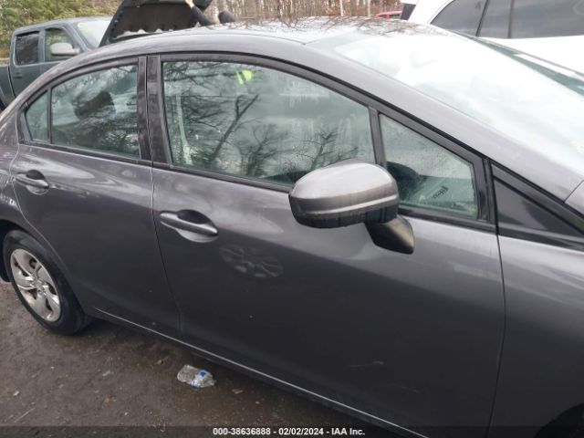 19XFB2F57FE702349 Honda Civic Lx