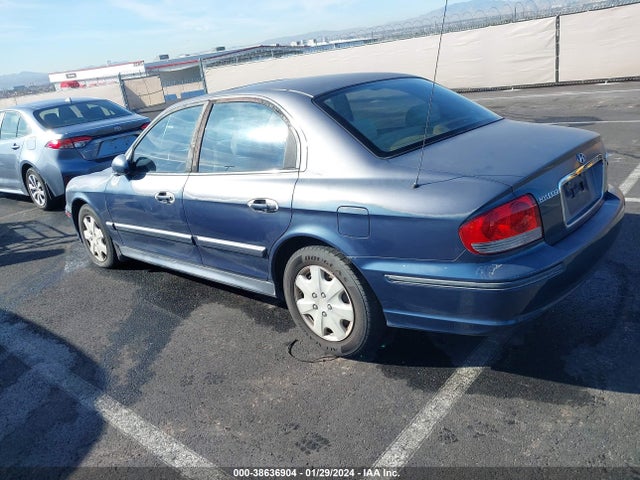 2004 HYUNDAI SONATA VIN: KMHWF25HX4A017516