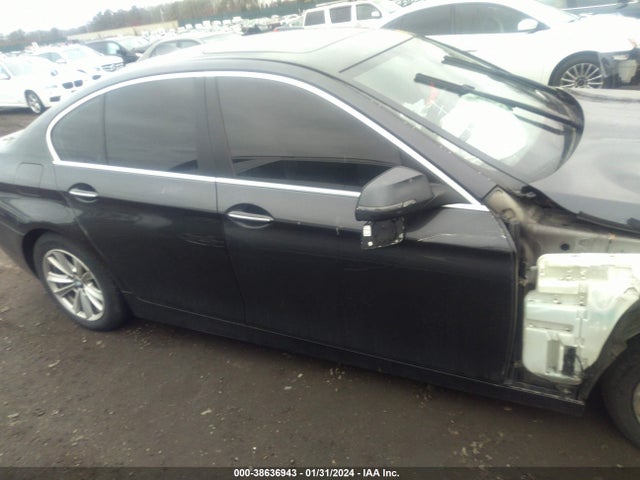 BMW 528i Xdrive 2016 WBA5A7C5XGG145693 Image 13