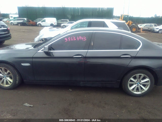 BMW 528i Xdrive 2016 WBA5A7C5XGG145693 Image 14