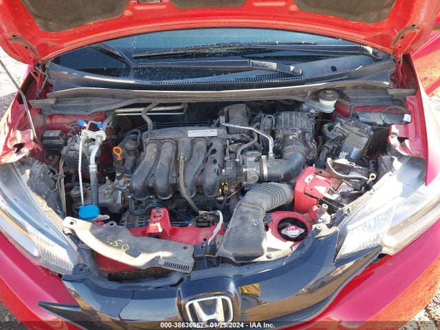 Honda FIT LX 2015 3HGGK5G58FM727174 Image 10