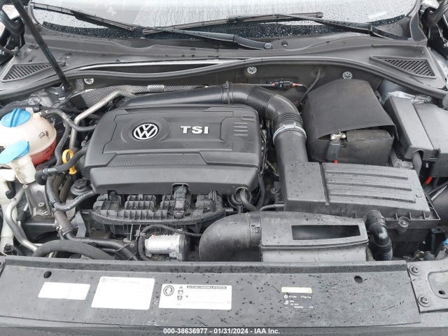 1VWBT7A35GC025693 Volkswagen Passat 1.8t Se