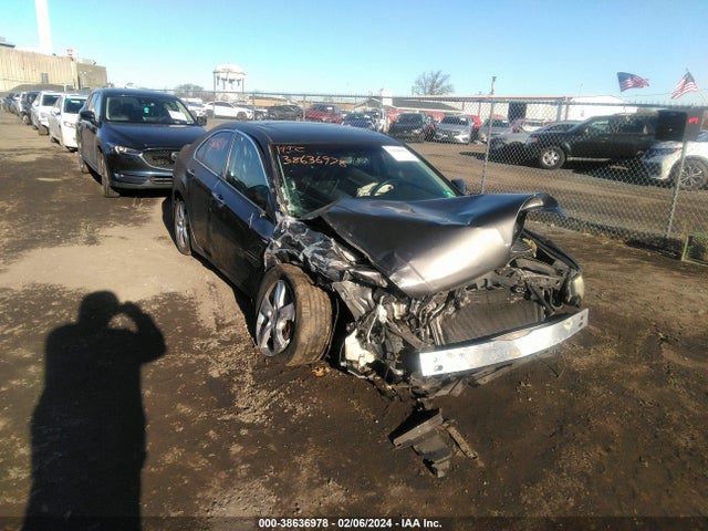 2010 ACURA TSX 2.4 VIN: JH4CU2F67AC032631