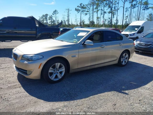2011 BMW 528I WBAFR1C5XBC673454 Photo 1