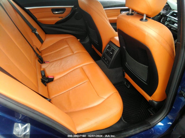 BMW 330i Xdrive 2018 WBA8D9C58JA616010 Image 8
