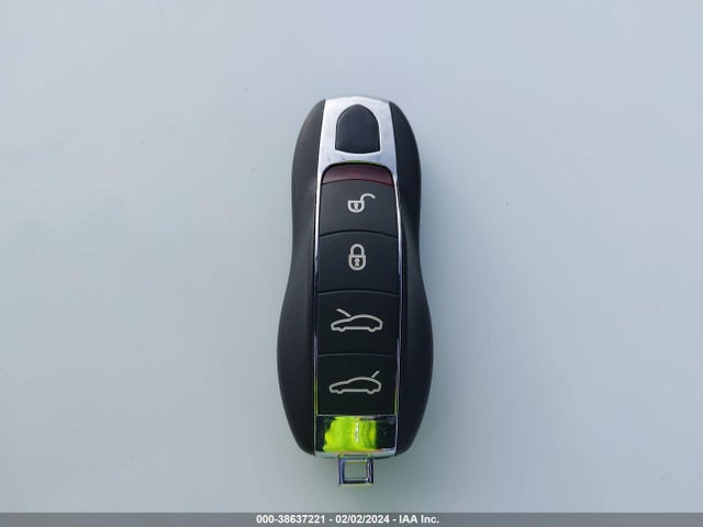 2018 PORSCHE MACAN WP1AG2A53JLB64766 Photo 10