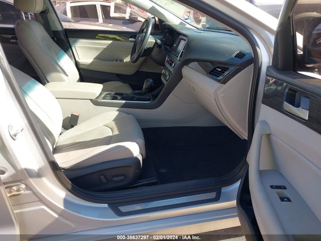 Aukcja sprzedaży 2018 Hyundai Sonata Limited, vin: 5NPE34AF3JH678589, numer aukcji: 38637297