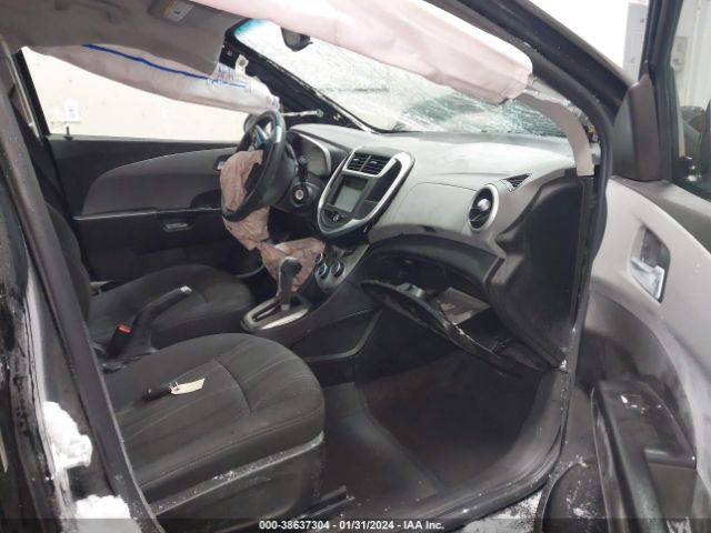 1G1JD5SB4K4142750 Chevrolet Sonic Lt Auto
