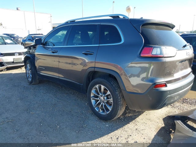 38637305 :رقم المزاد ، 1C4PJLLB3KD428764 vin ، 2019 Jeep Cherokee Latitude Plus Fwd مزاد بيع