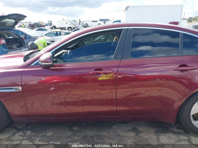 Jaguar Xe 25t 2017 SAJAR4BG8HA962680 Image 14