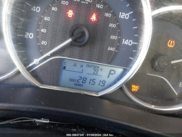 Toyota COROLLA LE 2016 5YFBURHE5GP434688 Image 16
