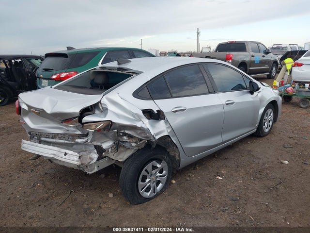 Chevrolet CRUZE LS 2019 1G1BC5SM9K7112456 Image 4