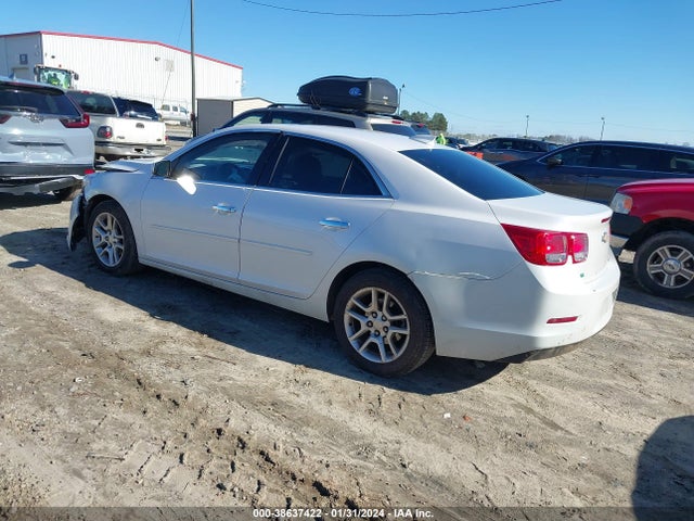 Chevrolet MALIBU 1LT 2015 1G11C5SLXFF245449 Image 3
