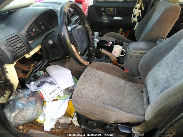 2006 KIA SORENTO EX/LX VIN: KNDJD733565612214