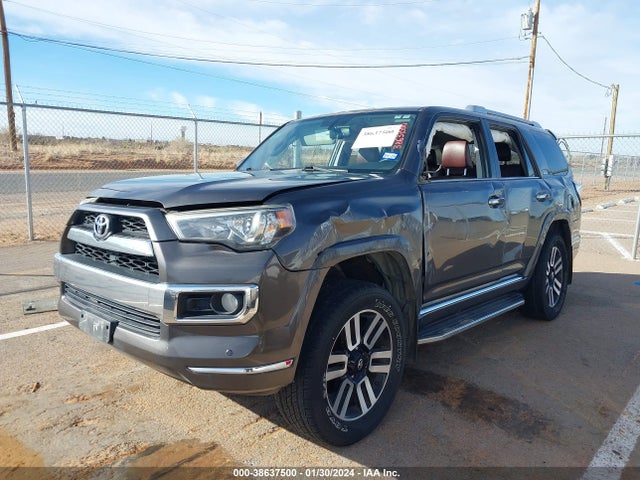Toyota 4runner Limited 2016 JTEBU5JR6G5400628 Image 2