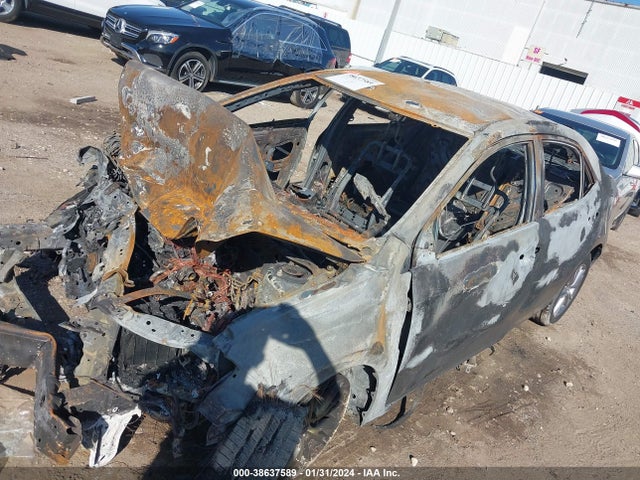 Toyota Corolla Le Plus 2015 5YFBURHE2FP236472 Image 6