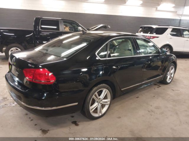 1VWBT7A31FC040089 Volkswagen Passat 1.8t Se