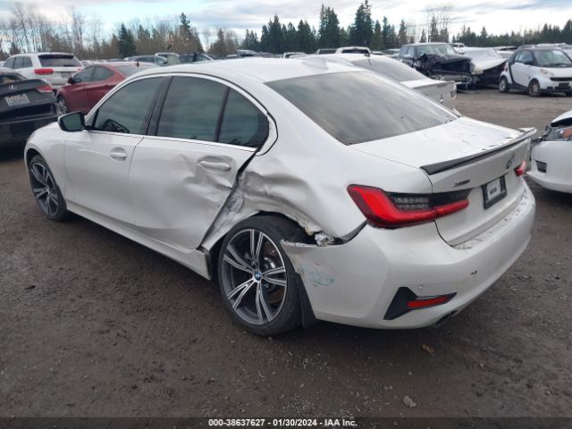 2021 BMW 330I WBA5R7C03MFK49344 Photo 2