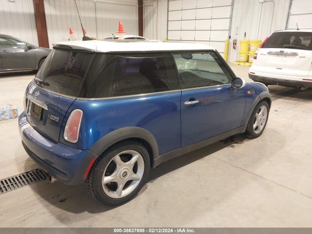 2005 MINI COOPER WMWRC33545TK60007 Photo 3
