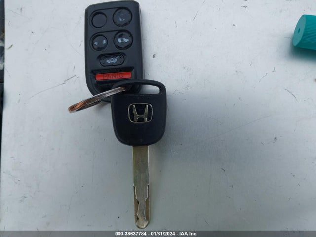 2007 HONDA ODYSSEY TOURING VIN: 5FNRL38867B026916