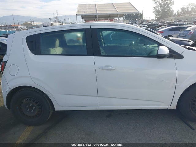 Chevrolet Sonic Ls Auto 2014 1G1JA6SH5E4103057 Image 13