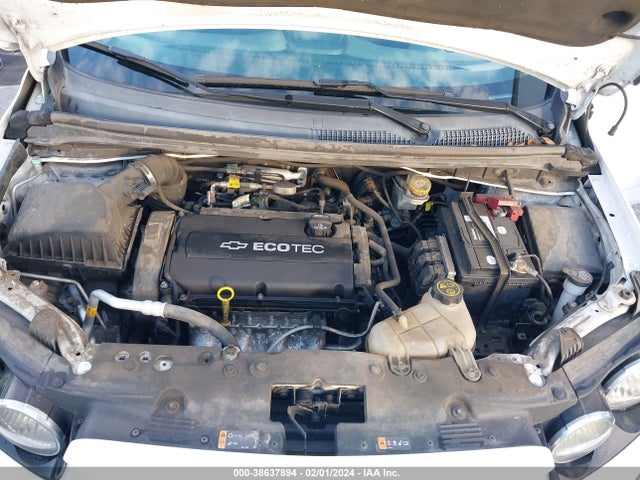 Chevrolet Sonic Lt Auto 2016 1G1JC6SH3G4130710 Image 10