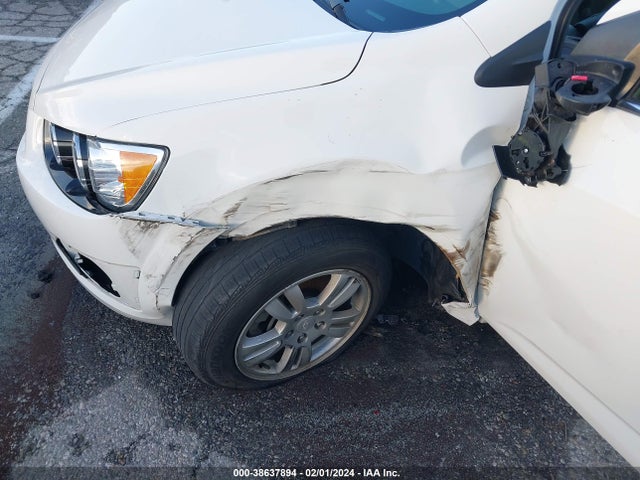 Chevrolet Sonic Lt Auto 2016 1G1JC6SH3G4130710 Image 6