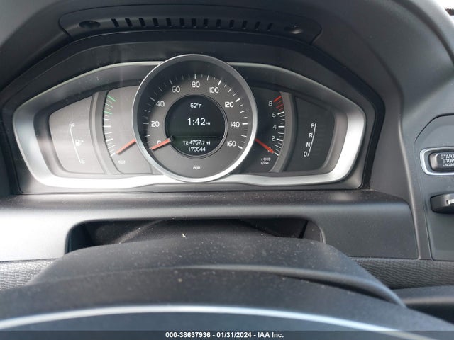 2015 VOLVO XC60 T5 VIN: YV440MDJ5F2734736