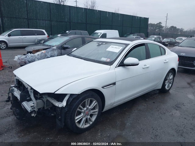 2019 JAGUAR XE SAJAJ4FX6KCP45450 Photo 1