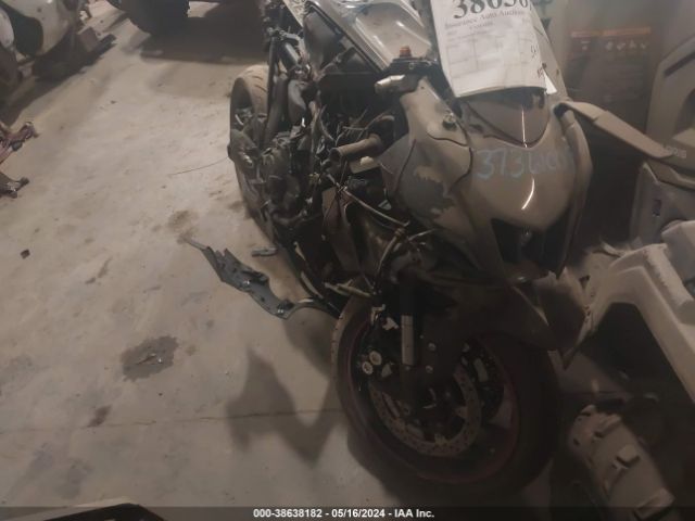 2022 YAMAHA YZFR7 JYARM38E1NA001765