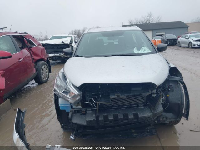 3N1CP5CU4KL511806 Nissan KICKS S